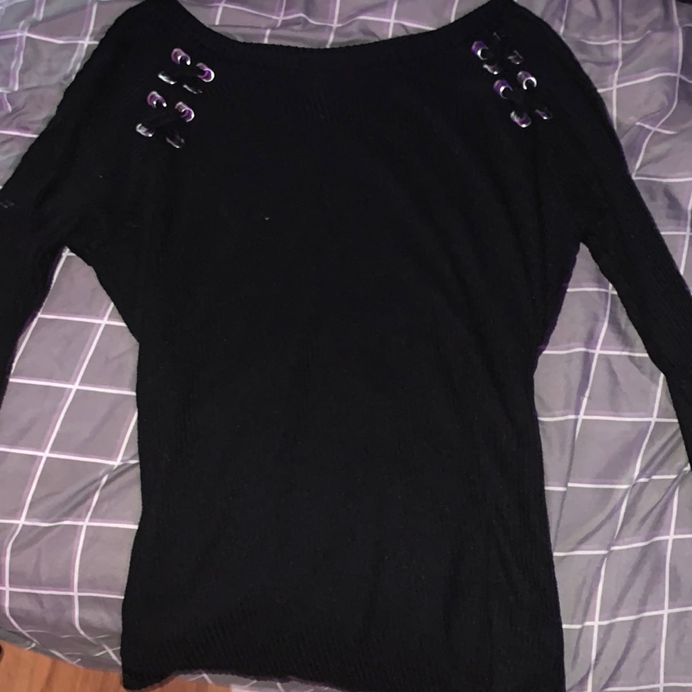 a black long sleeve shirt